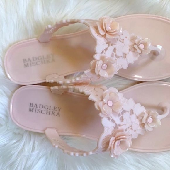 Badgley Mischka Light Pink Bali Jelly Flip Flops - Picture 7 of 8